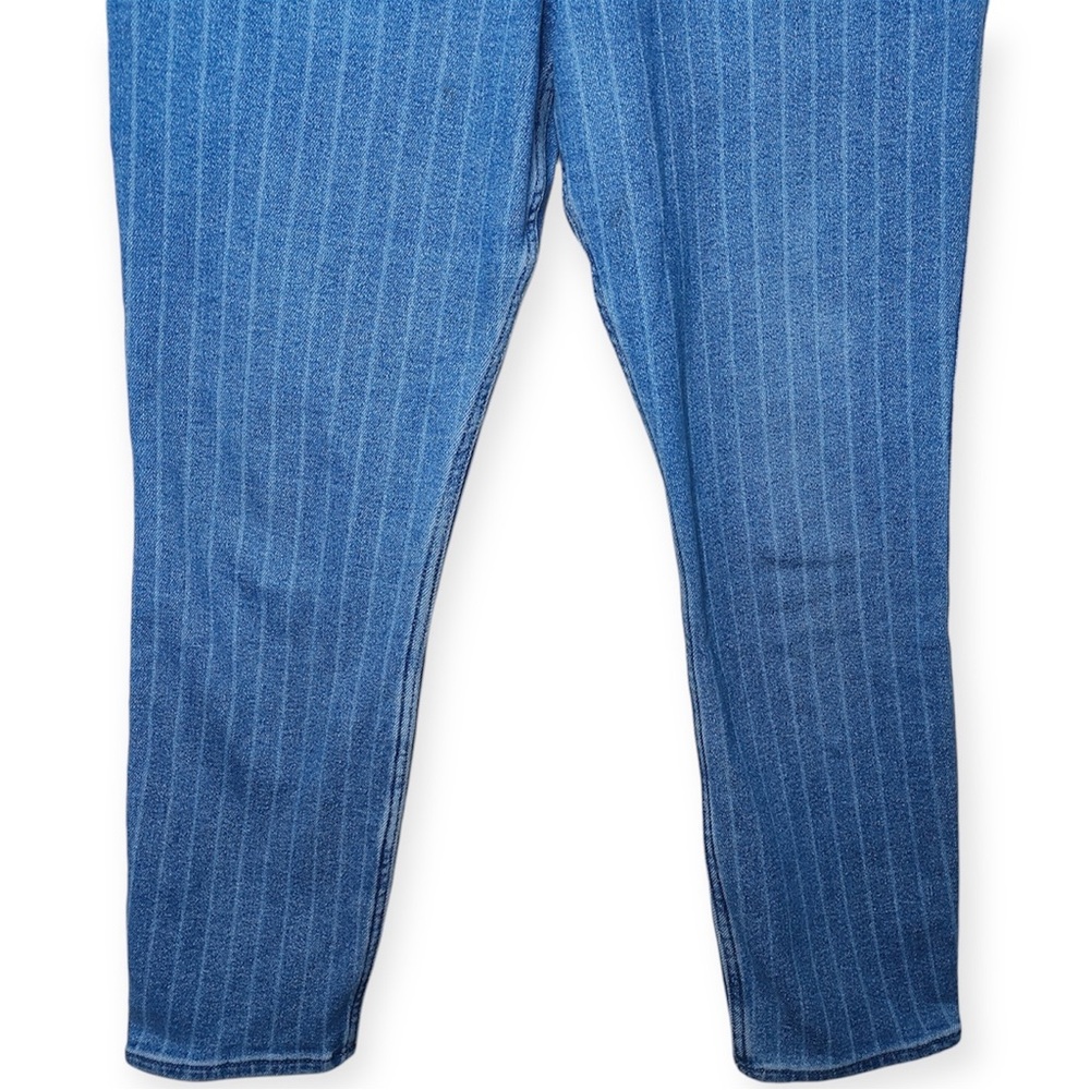 Hollister Blue White Pinstripe Ultra High Rise Ankle Skinny Jeans - Picture 3 of 8